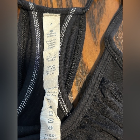 Lululemon Black No Limits Tank top Women’s 4 built in bra running yoga - Picture 7 of 16